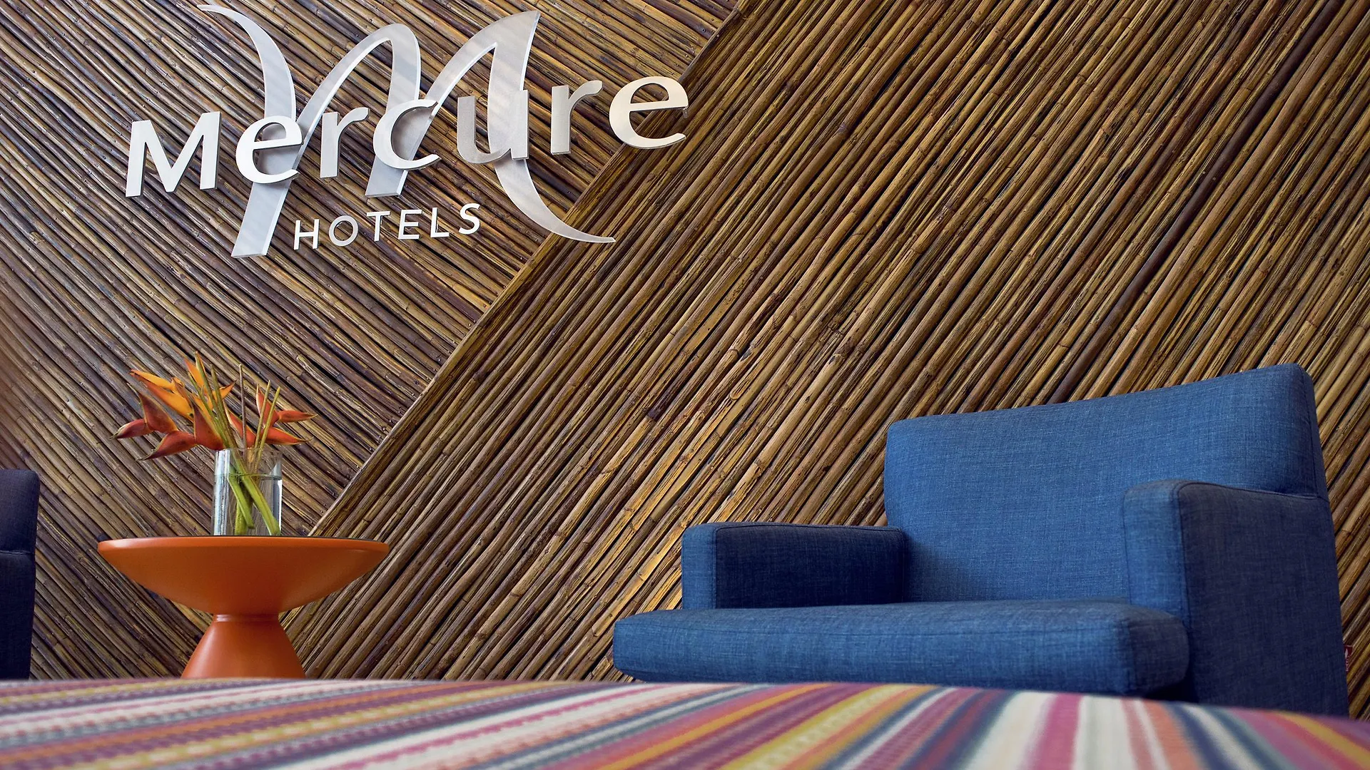 Отель Mercure Santa Marta Emile