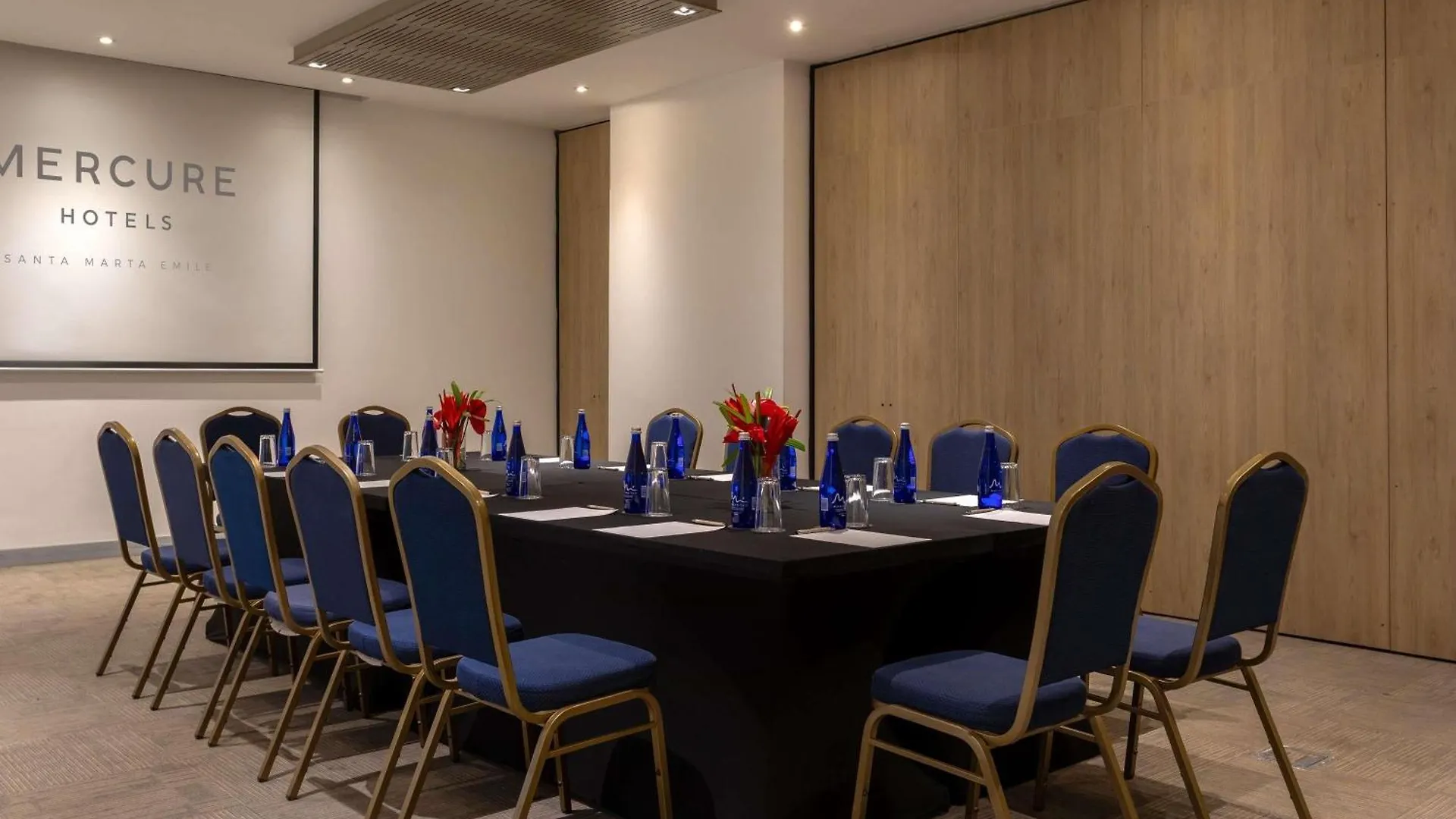 Mercure Santa Marta Emile